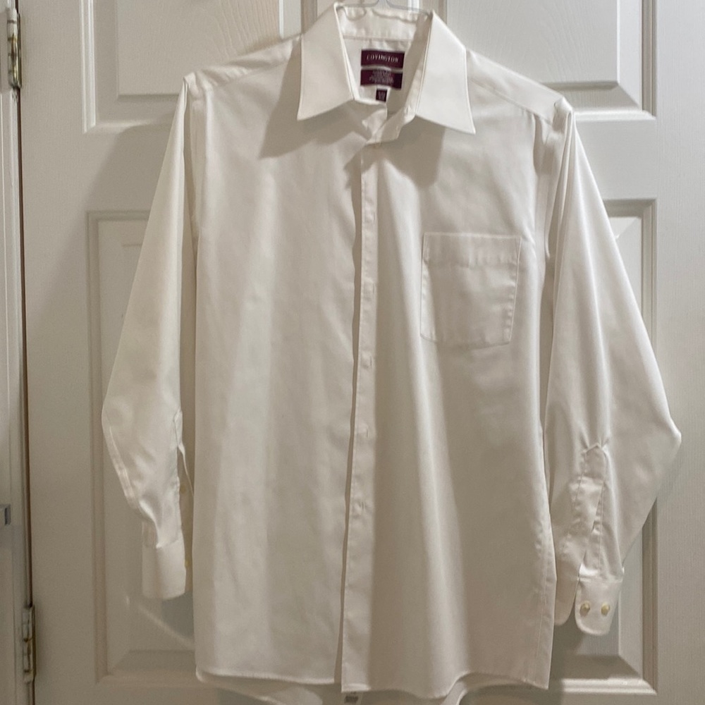 Men’s Medium white dress shirt